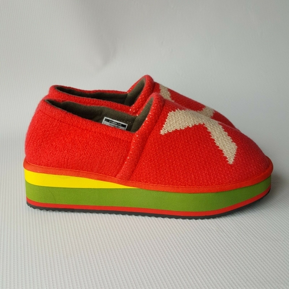 ZHENZEE-Sweater Platform Shoes/Slippers Sz M (8) - Picture 3 of 8